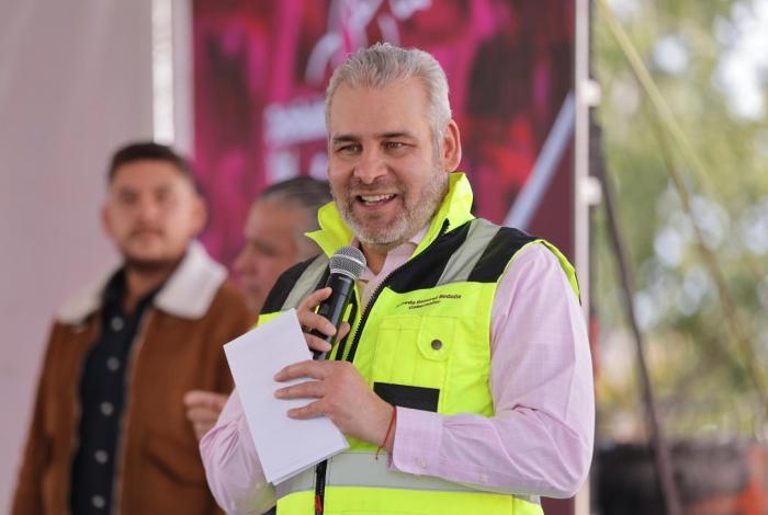 Autopista Uruapan- Zamora no tiene reversa; está en el Plan México, confirma Bedolla