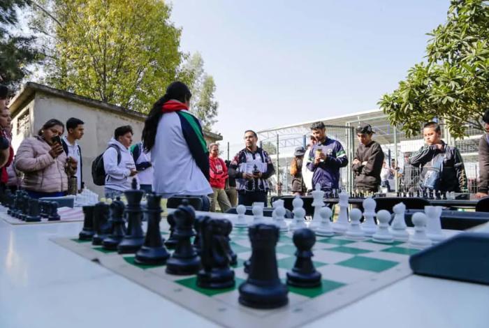 Avanza la expansión educativa de nivel medio superior en Michoacán