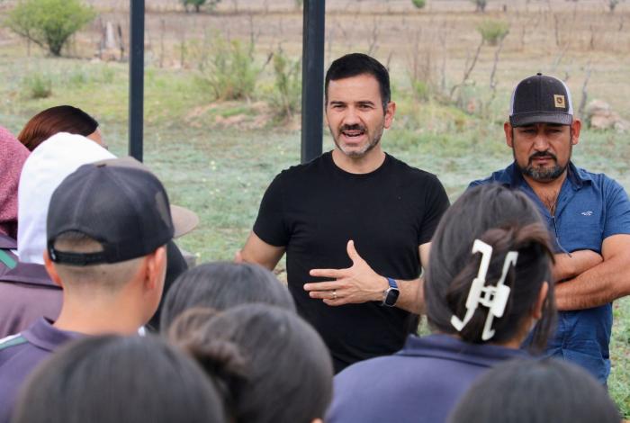 Avanza regularización de sitios de taxis: Yankel