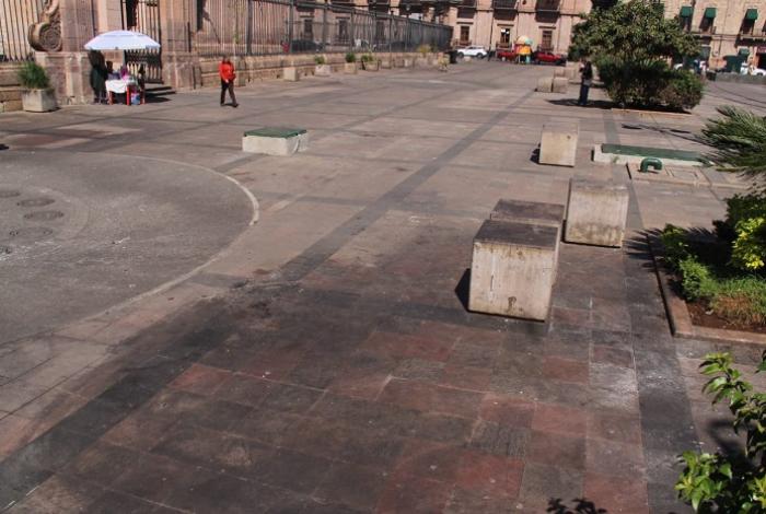 Ayuntamiento de Morelia arranca operativo de limpieza en la Plaza Melchor Ocampo