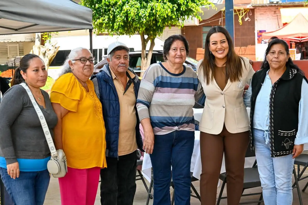 Ayuntamiento de Zacapu celebra y reconoce a las Abuelas y Abuelos en su Día