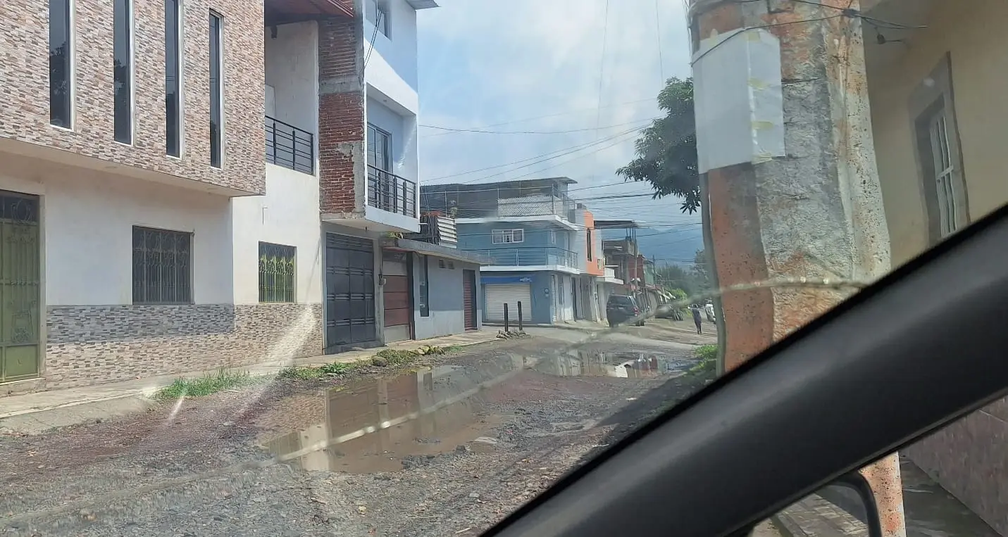 Balacera en Uruapan deja a taquero herido de gravedad