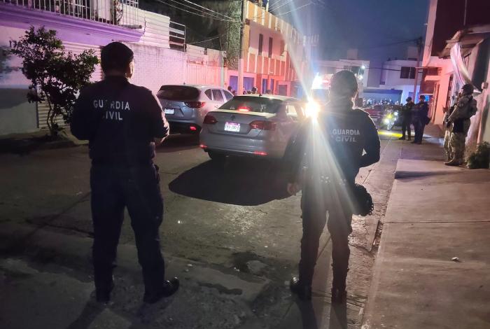 Balean a conductor cuando circulaba en colonia La Michoacana