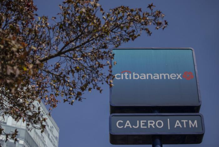 Banamex estima que 30 % del empleo formal en México podría ser automatizado por la IA