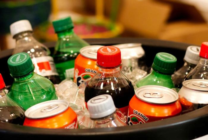 Bebidas azucaradas aumentan riesgo de daño renal y hepático: SSM