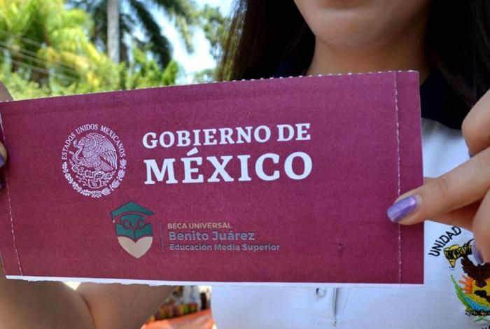 Becas escolares: sin brújula