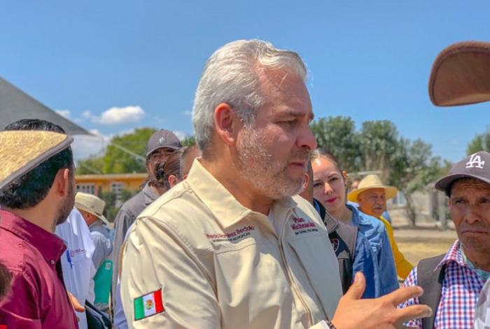 Bedolla pide revisar liberación “corrupta” de los 11 policías de Ecuandureo