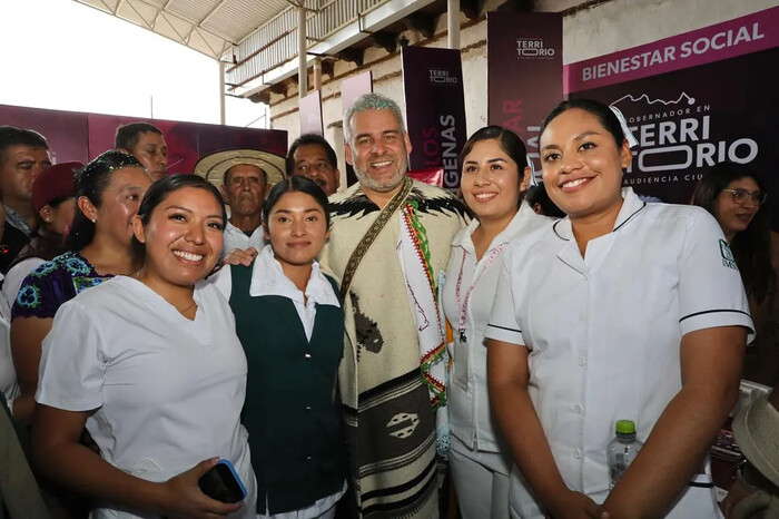 Bedolla realiza audiencia pública en Cherán Atzicuirín; comunidad en autogobierno