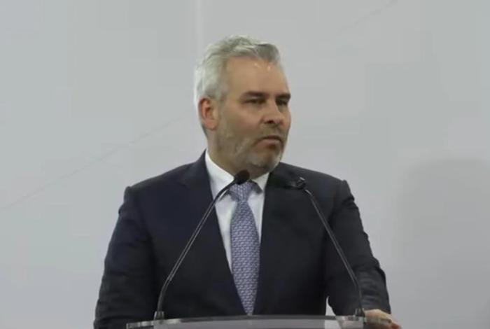 Bedolla rechaza a acusaciones de nexos con el crimen organizado