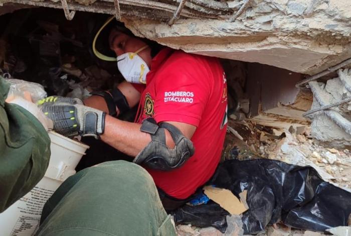 Bomberos de Zitácuaro ‘se llevan el honor más grande de Venezuela’