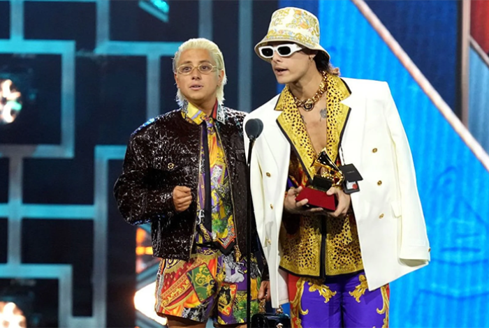 Ca7riel y Paco Amoroso hacen historia y logran sus primeros Latin Grammy por ‘Papota’