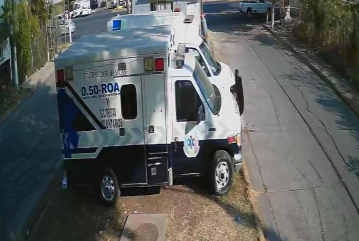 Cámaras graban robo a Radio Auxilio Zamora: se llevaron hasta tanques de oxígeno