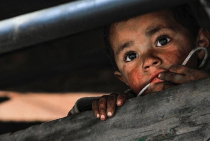 Cambio climático podría aumentar en un 20% el hambre infantil en 2050, advierte informe