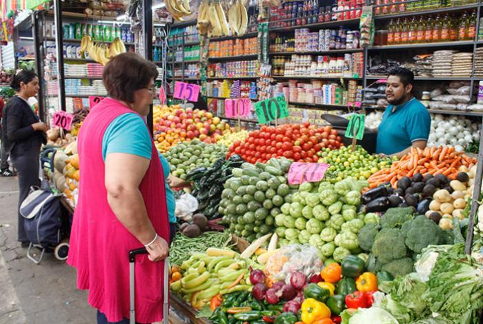 Canasta básica: En La Feria, en Morelia, cuesta menos de mil pesos; en Lázaro Cárdenas se dispara a $1,364
