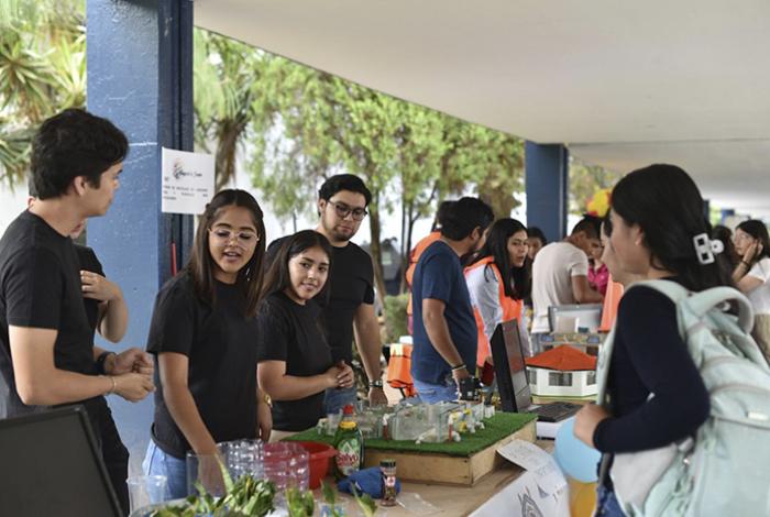 Cancelación del Tianguis de la Ciencia de la UMSNH impacta en el Plan Michoacán; miles de niños no asistirán