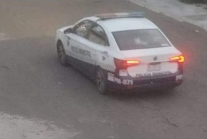 Captan a “polis” de corporación desconocida utilizando domicilio ajeno en Campestre El Vergel, Morelia