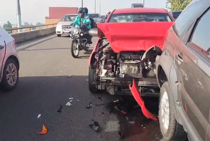 Carambola en el Periférico de Morelia deja como saldo una persona lesionada