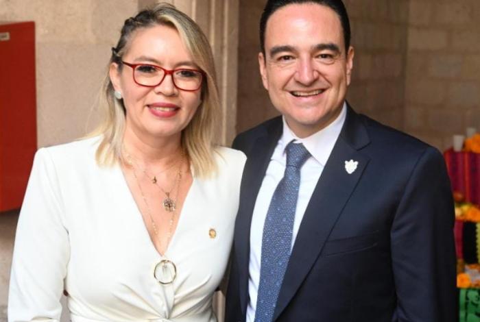 Carlos Soto fortalece la formación de jóvenes nicolaitas en Zamora