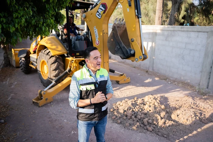 Carlos Soto lleva obras a cada rincón de Zamora: da banderazo de arranque en Romero de Torres