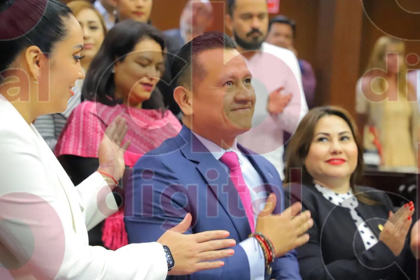 Carlos Torres Piña, toma protesta como Fiscal General de Michoacán