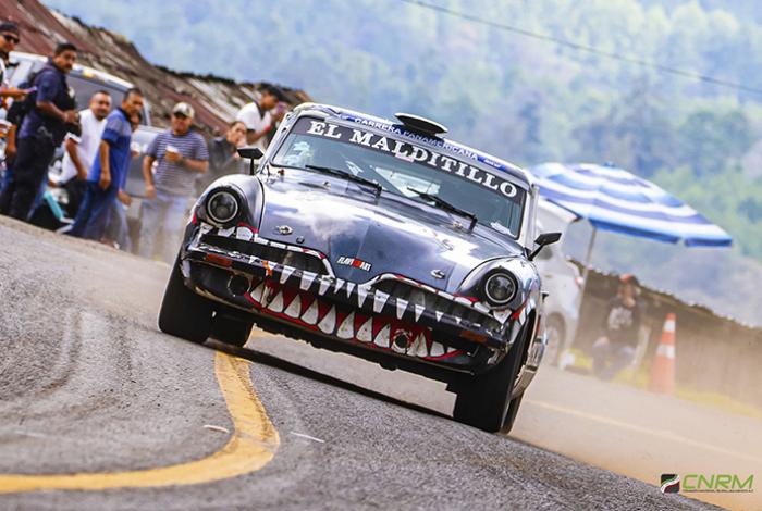 Carrera Panamericana sólo puede correrse con “locura controlada”, dice piloto Ricardo Cordero