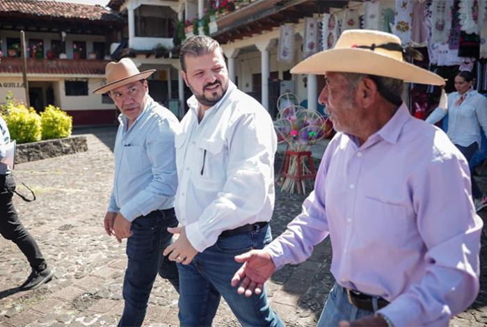 Carreteras libres en Michoacán para recibir a turistas en Noche de Muertos: Raúl Zepeda