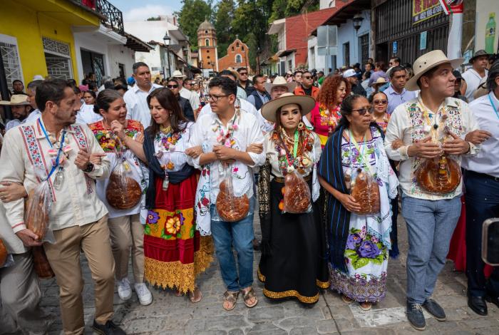 Casart proyecta 45 mdp de derrama económica en el Tianguis Artesanal de Domingo de Ramos