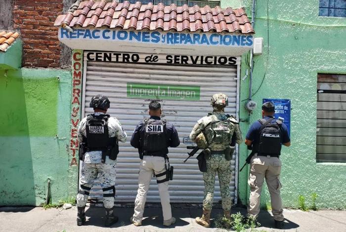 Cateos en Morelia dejan cinco detenidos y más de 2,300 dosis de drogas aseguradas