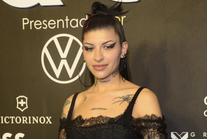 Cazzu supera a Lady Gaga en YouTube con video musical “Con otra”