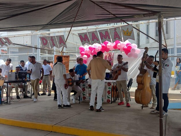 Celebra Sistema Penitenciario a cientos de madres en su día