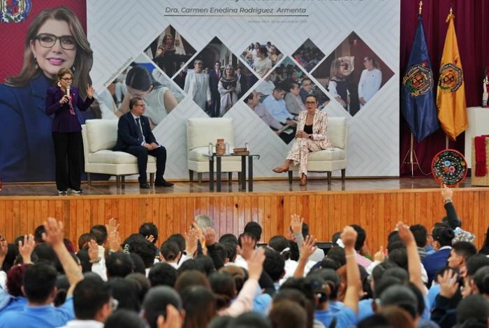 Ceneval evaluará criterios transversales: buenos profesionistas y también buenos seres humanos