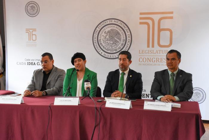 Cesmich presenta iniciativa ciudadana, a favor de las personas con discapacidad visual