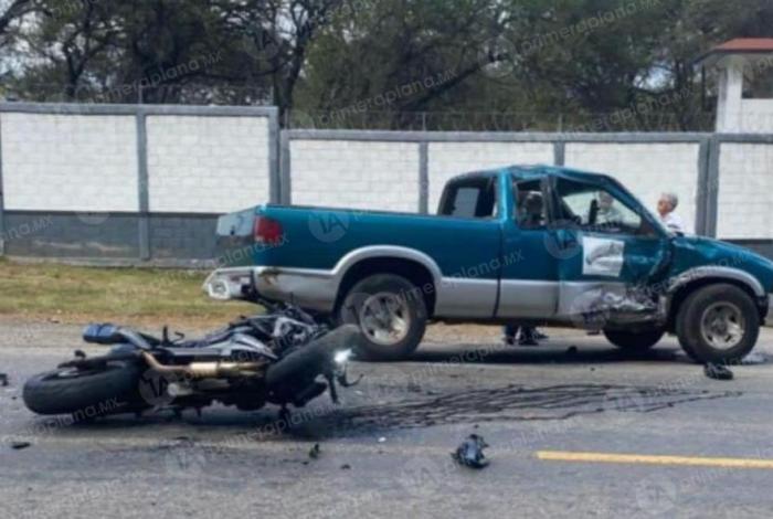 Ch0que deja un motocilista mu3rto en carretera de Pátzcuaro