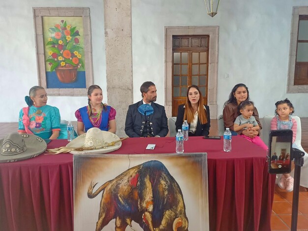 Charros y escaramuzas de Michoacán van por niños con cáncer y sus familias