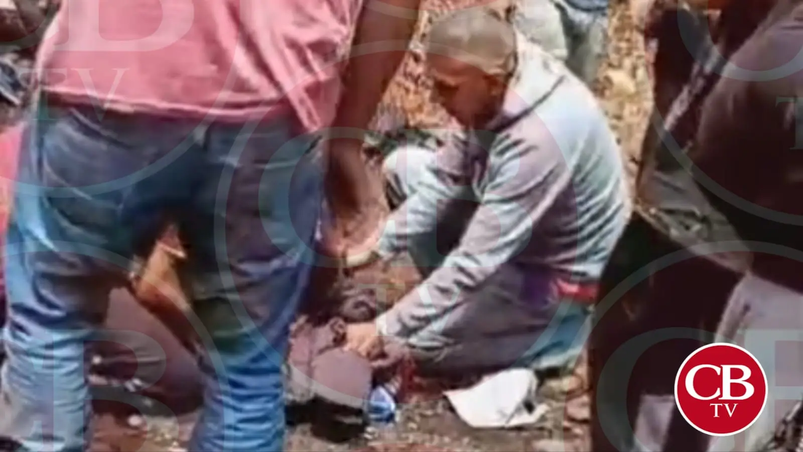 Choque deja graves a jornaleros en San Juan Nuevo