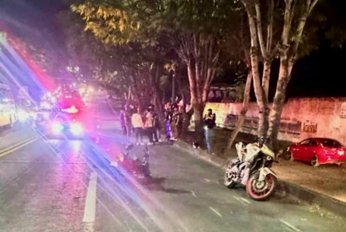 Choque entre 2 motocicletas deja 3 heridos en la avenida Madero Poniente de Morelia