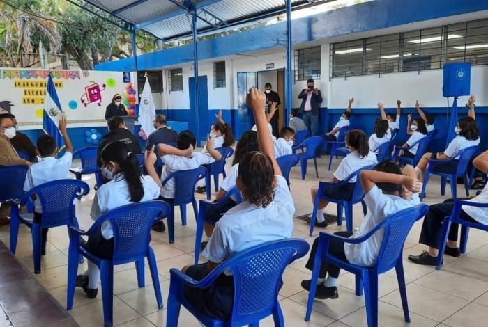 Ciclos escolares: entre promesas y eternos retornos.