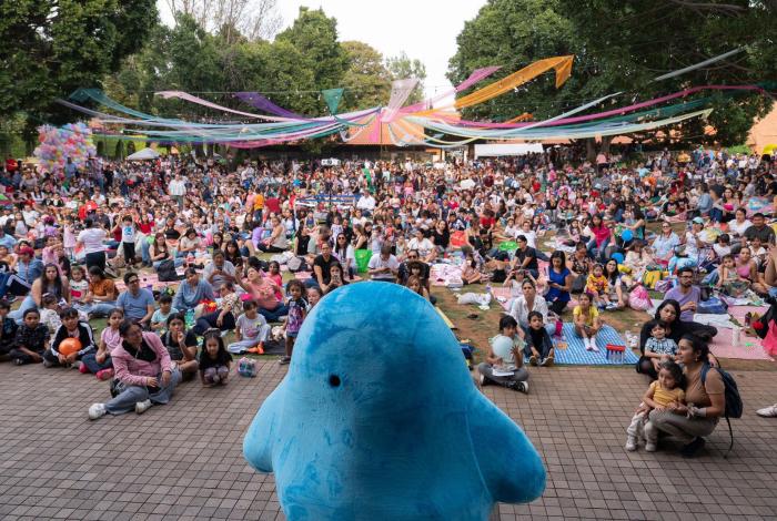 Cientos de familias celebran el Día de la Niñez en el Festival Jalo