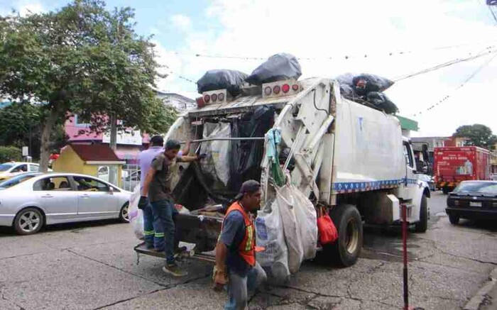 Cierran restaurantes y suspenden recolección de basura en Sinaloa por violencia