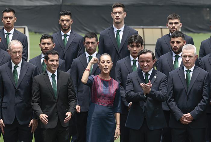 Claudia Sheinbaum abandera a la selección de cara al Mundial 2026