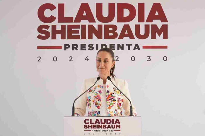 CLAUDIA SHEINBAUM PRESENTA REDACCIÓN OFICIAL DE REFORMAS CONSTITUCIONALES PARA LA NO REELECCIÓN, BECAS A ESTUDIANTES Y APOYO A MUJERES DE 60 A 64 AÑOS