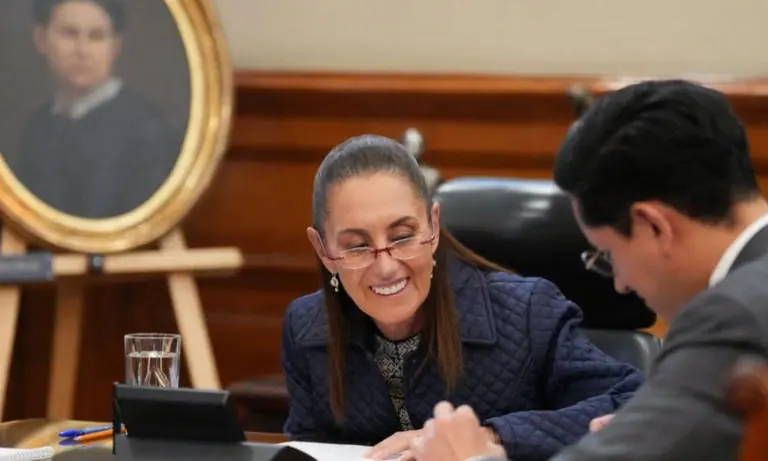 Claudia Sheinbaum sostiene llamada con Donald Trump