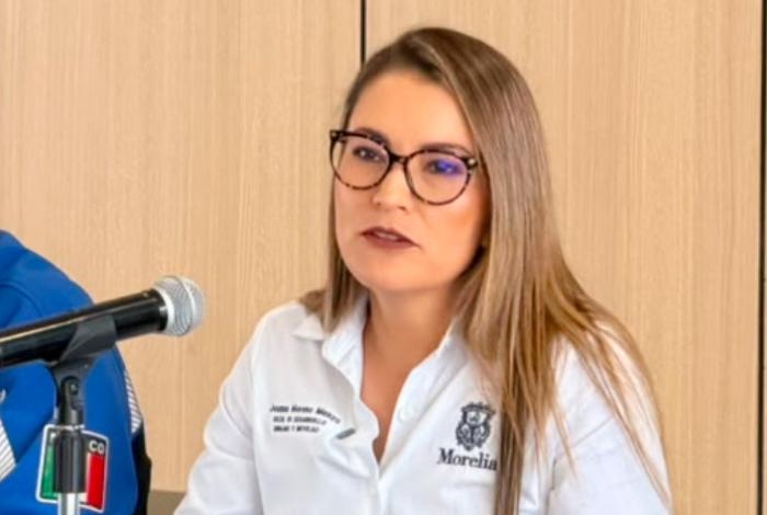 Comerciantes querían estacionarse en banquetas de la av. Lázaro Cárdenas; Ayuntamiento lo rechaza
