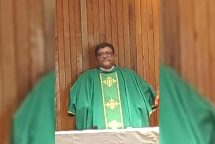 Compañía Jesuita alerta por falso sacerdote que opera en Puebla