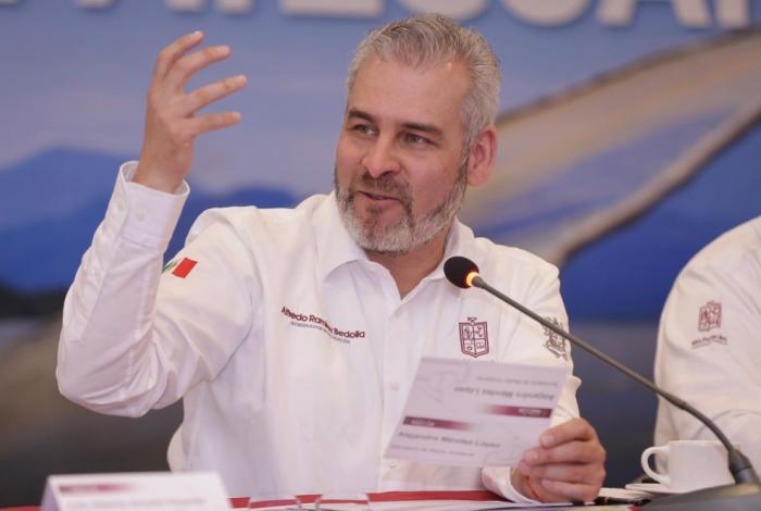 Con 120 mdp, Zamora sanea el 100% de sus aguas: Bedolla