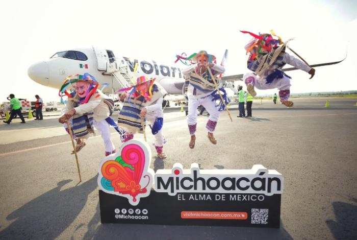 Con 18 conexiones aéreas, Michoacán abre sus puertas al turismo, la cultura y joyas coloniales: Bedolla