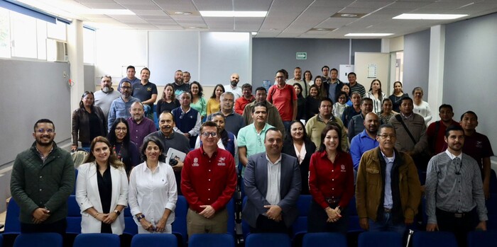 Con encuentros académicos fortalece Iemsysem competencias de docentes de bachillerato