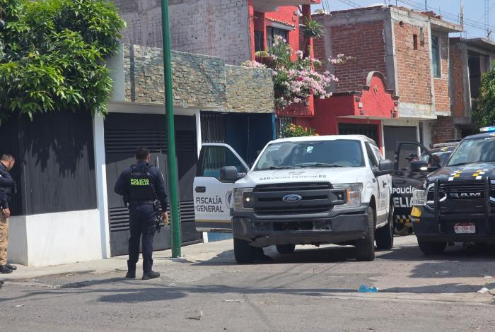 Con huellas de violencia, encuentran hombre mu3rt0 en la colonia Constituyentes de 1857