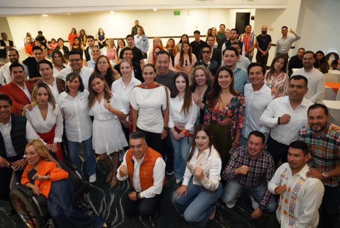 Con mujeres y jóvenes al frente, va MC por Morelia rumbo al 2027