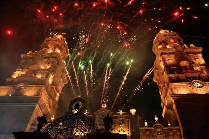 Con Tchaicovsky, Luces de Catedral da bienvenida a la Navidad